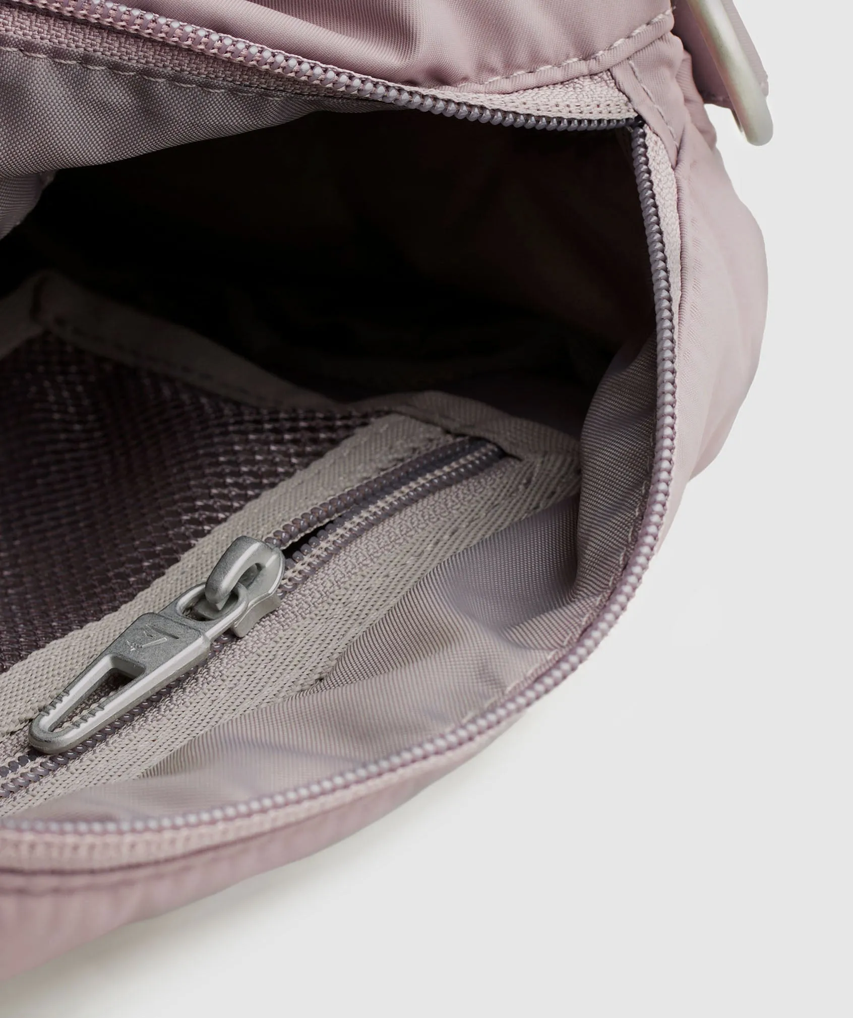 Gymshark Premium Lifestyle Mini Barrel Bag - Washed Mauve