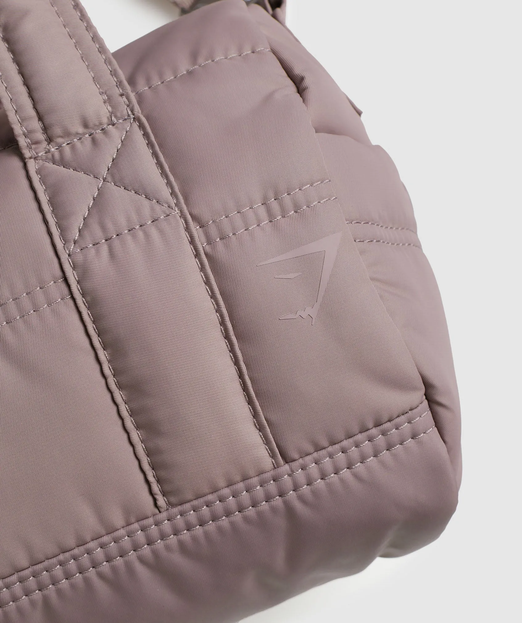 Gymshark Premium Lifestyle Mini Barrel Bag - Washed Mauve